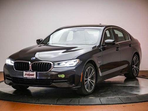 Dark Graphite Metallic 2023 BMW 530e Base