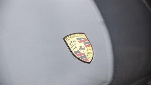 Volcano 2023 Porsche Macan Macan