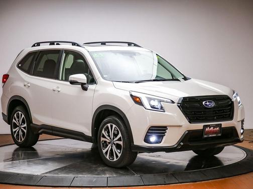 Crystal White Pearl 2024 Subaru Forester Limited