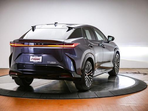Cloudburst Gray 2023 Lexus RZ 450e Luxury