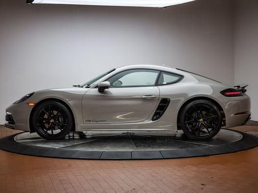 2025 Porsche 718 Cayman 