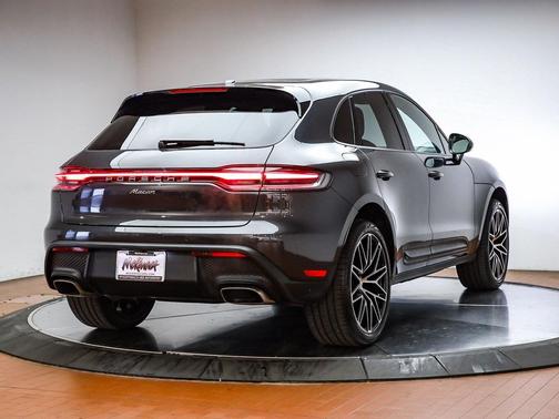 2025 Porsche Macan 