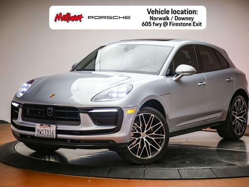 Dolomite 2025 Porsche Macan Macan