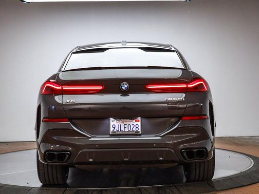 2024 BMW X6 M60i
