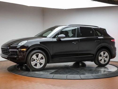 Black 2019 Porsche Cayenne Cayenne