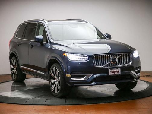 Denim Blue Metallic 2023 Volvo XC90 Recharge Plug-In Hybrid T8 Plus Bright Theme 7-Seater