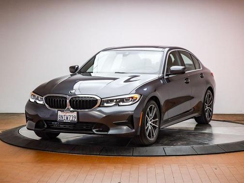 2020 BMW 330 330i