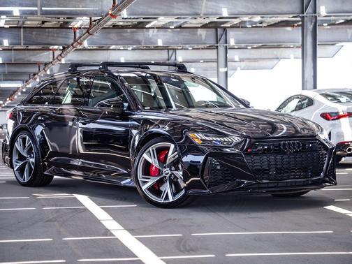 Black Crystal 2021 Audi RS 6 Avant 4.0T