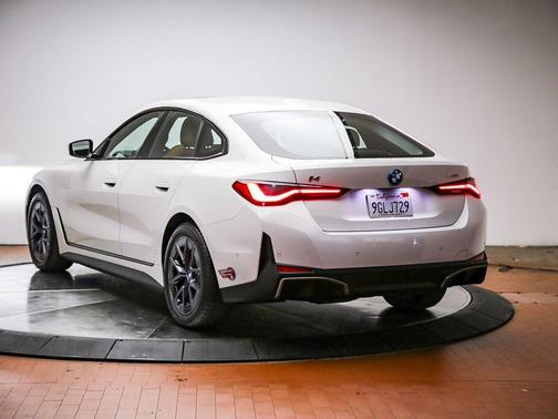 Alpine White 2023 BMW i4 Gran Coupe eDrive35