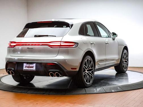 2025 Porsche Macan 