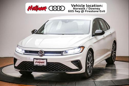 Pure White 2025 Volkswagen Jetta 1.5T Sport