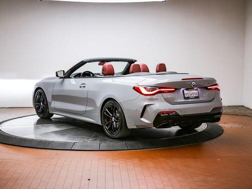 Brooklyn Gray Metallic 2023 BMW M440 i
