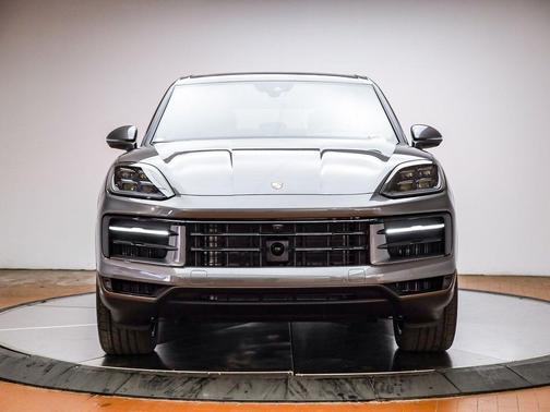 2025 Porsche Cayenne Cayenne