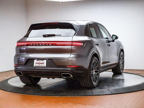 Quartzite 2025 Porsche Cayenne Cayenne