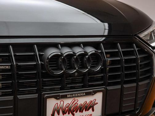 2023 Audi Q3 45 S line Premium Plus