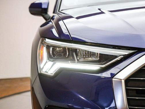 2023 Audi Q3 45 S line Premium Plus