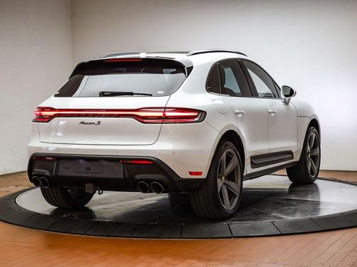 White 2025 Porsche Macan Macan