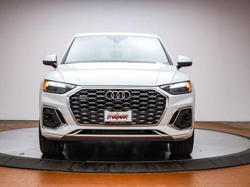 2023 Audi Q5 45 S line Premium