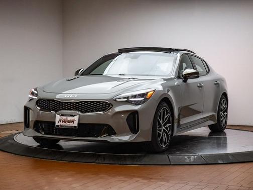 2022 Kia Stinger GT-Line