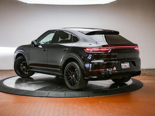 Black 2023 Porsche Cayenne GTS