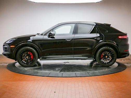Black 2023 Porsche Cayenne GTS