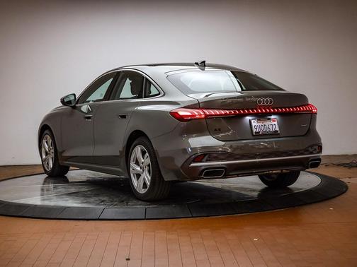 2025 Audi A5 Premium TFSI quattro S tronic