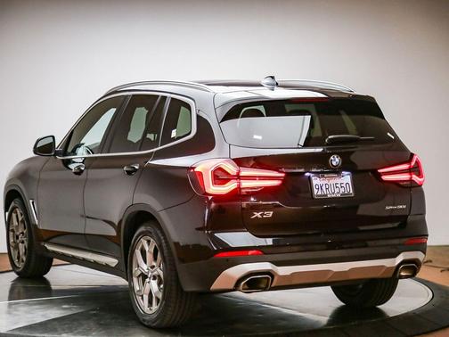 Black Sapphire Metallic 2024 BMW X3 sDrive30i