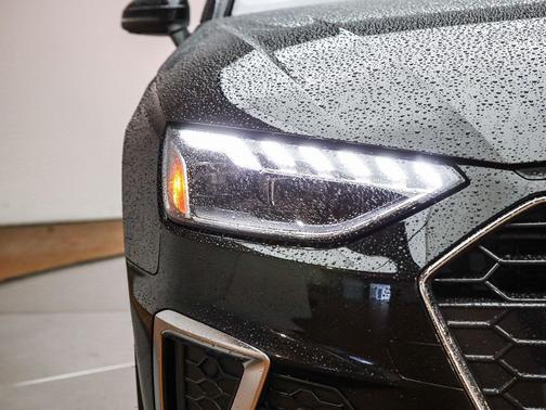 2023 Audi A4 45 S line Premium Plus