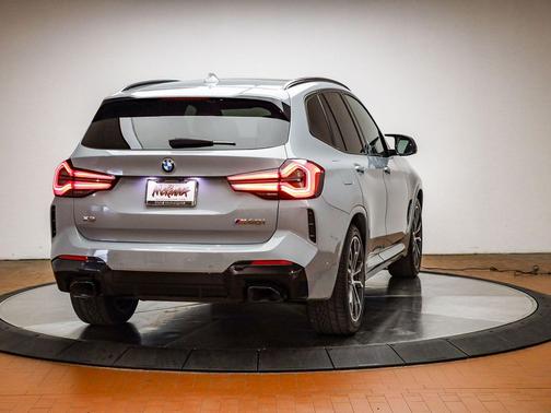 2023 BMW X3 M40i