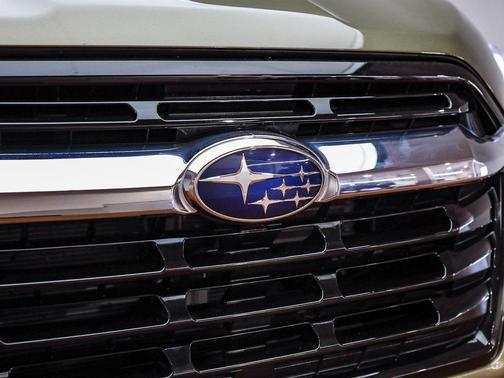 2024 Subaru Ascent Premium 7-Passenger