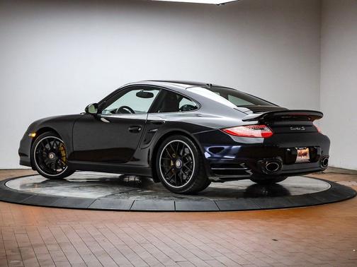 Basalt Black Metallic 2013 Porsche 911 Turbo
