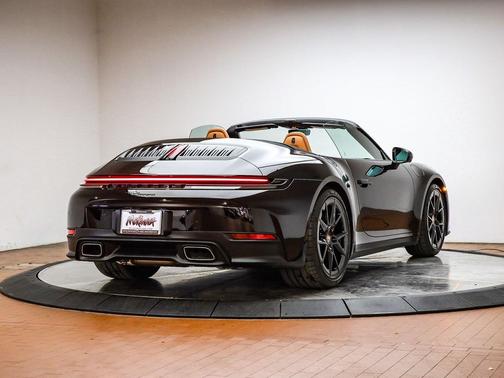 2026 Porsche 911 Carrera