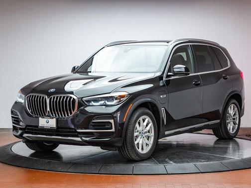 Black Sapphire Metallic 2023 BMW X5 PHEV xDrive45e