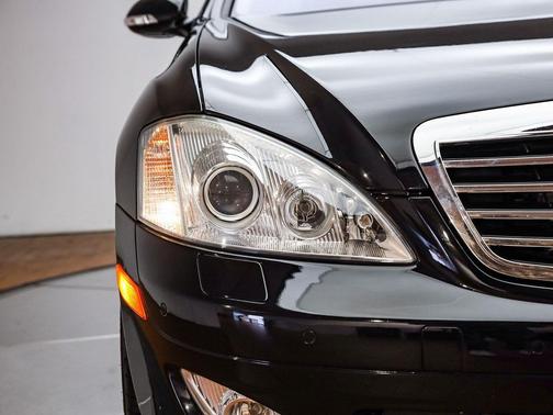 2008 Mercedes-Benz S-Class S 550