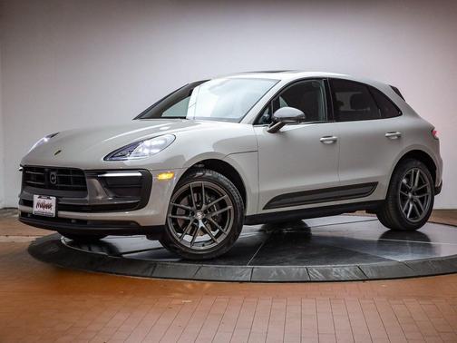 2025 Porsche Macan T