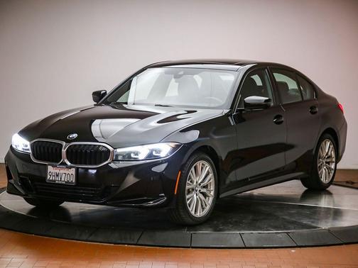 Jet Black 2023 BMW 330 330i
