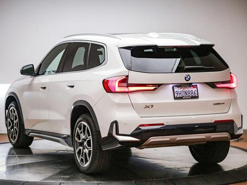 Alpine White 2023 BMW X1 xDrive28i