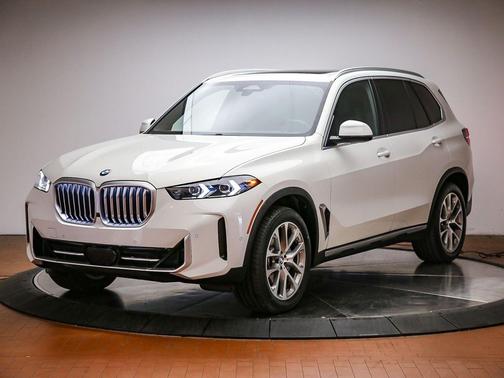 Alpine White 2024 BMW X5 sDrive40i