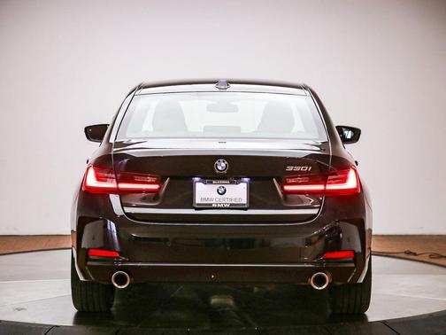 Black Sapphire Metallic 2023 BMW 330 330i