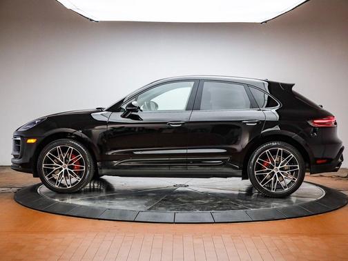 2025 Porsche Macan S