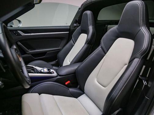 GT Silver Metallic 2023 Porsche 911 Targa 4S