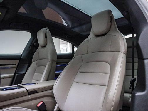 White 2022 Porsche Taycan 4S