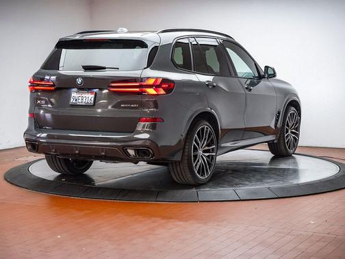 Dravit Grey Metallic 2026 BMW X5 sDrive40i