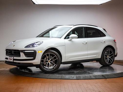 2025 Porsche Macan 