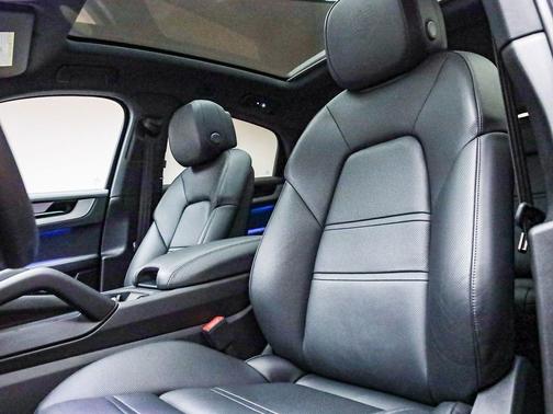 2025 Porsche Cayenne Cayenne