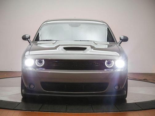 Destroyer Gray Clearcoat 2023 Dodge Challenger R/T