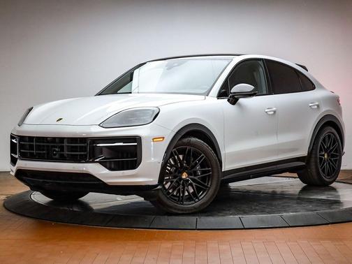 White 2025 Porsche Cayenne GTS