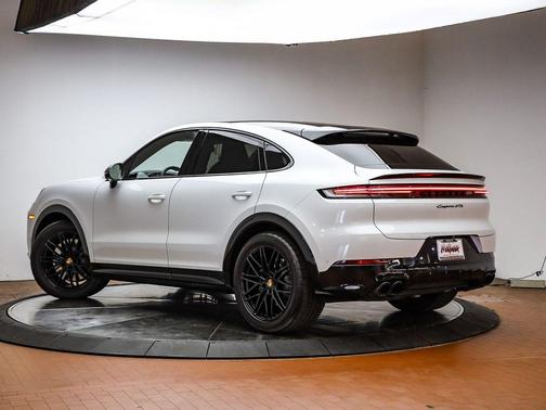 White 2025 Porsche Cayenne GTS