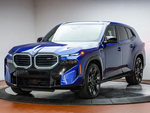 Marina Bay Blue Metallic 2023 BMW XM Base