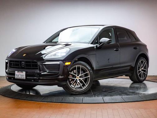 Black 2025 Porsche Macan Macan